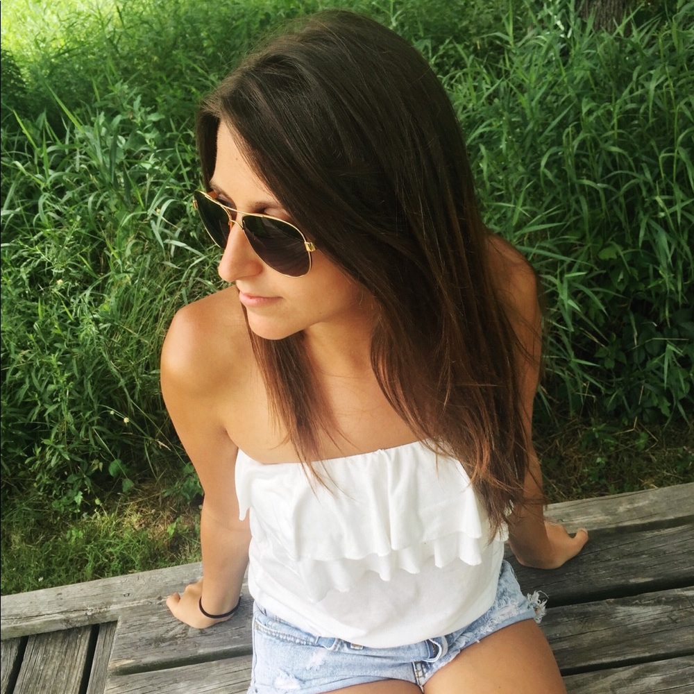 Meet your Posher, Rebecca